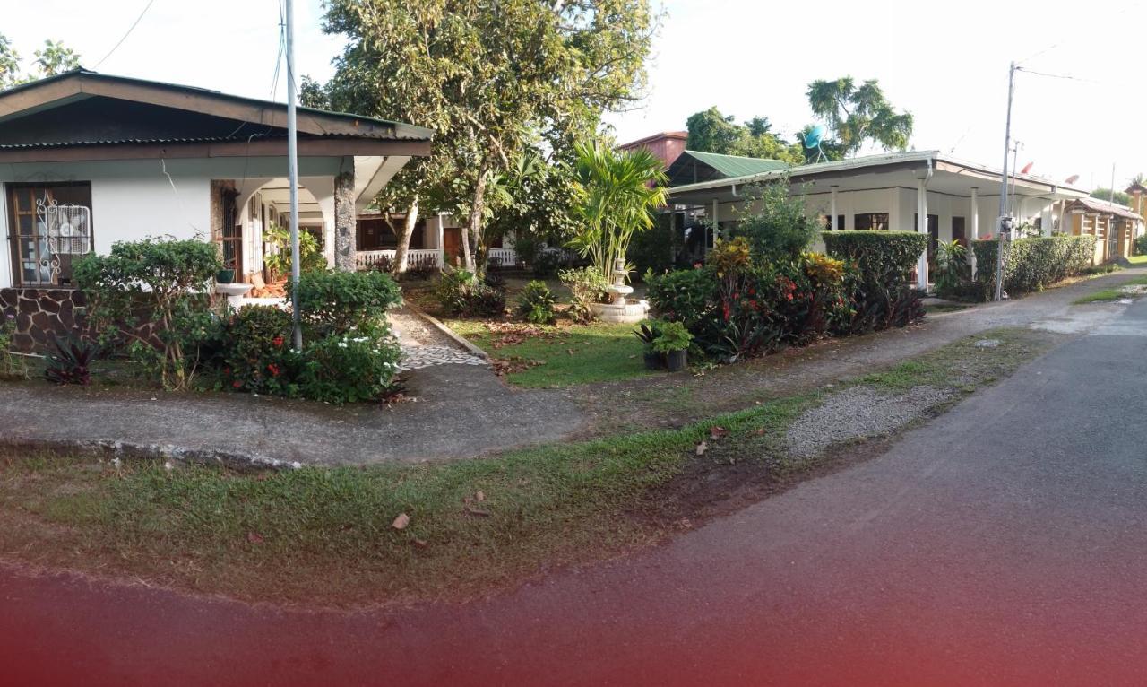 Cabinas Smith Cahuita Zewnętrze zdjęcie