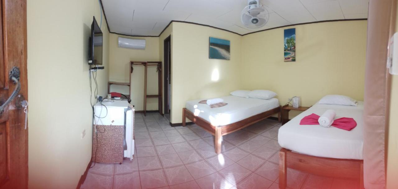 Cabinas Smith Cahuita Zewnętrze zdjęcie