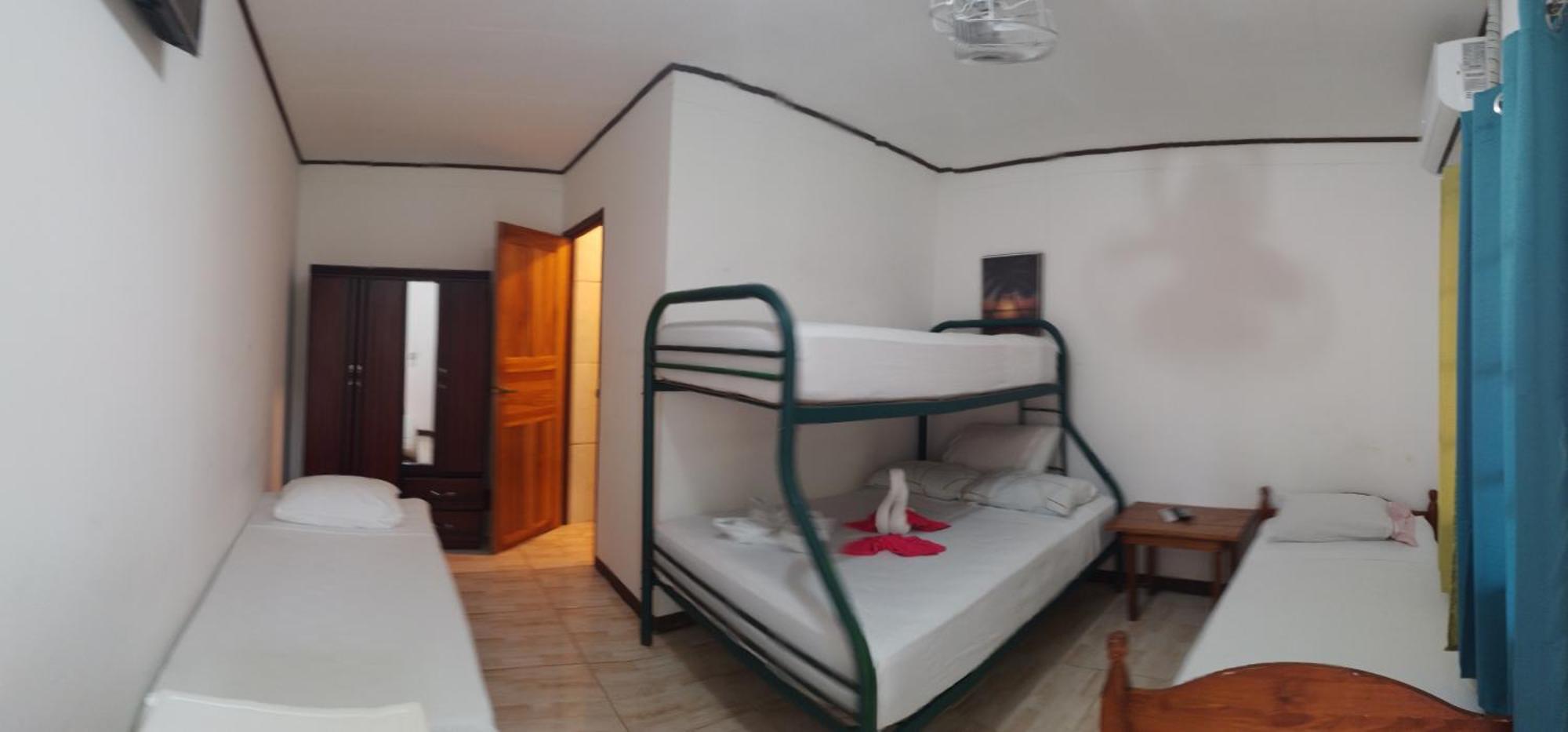 Cabinas Smith Cahuita Zewnętrze zdjęcie